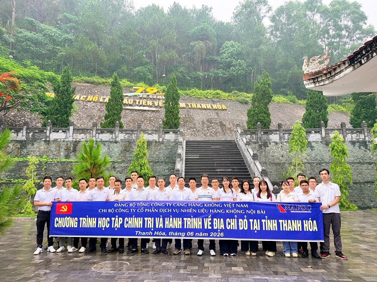 Chương trình học tập chính trị tại tỉnh Thanh Hóa của cán bộ, đảng viên Chi bộ Công ty cổ phần Dịch vụ Nhiên liệu hàng không Nội Bài